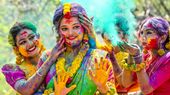 Holi Essay in Hindi: रंगों के त्योहार होली पर निबंध लिखना है, ये रहे 3 अलग-अलग प्रारूप Holi Essay in Hindi: रंगों के त्योहार होली पर निबंध लिखना है, ये रहे 3 अलग-अलग प्रारूप