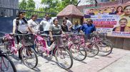 Delhi Launches 'Vidya Vahini' Scheme; Over 3,000 Class 9 Girls Receive Free Bicycles