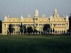 Lucknow University offers Ph.D admission 2013