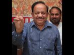 4% concession in marks during admission to Delhi University: Vardhan
