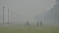 Delhi’s Air Quality Crisis: AQI Hits 481, City Implements Emergency Measures Delhi’s Air Quality Crisis: AQI Hits 481, City Implements Emergency Measures