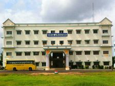 पांच बातें: इंजीनियरिंग कॉलेज में एडमिशन लेने से पहले रखें इन 5 बातों का ध्यान 