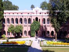 भारत के 10 बेस्ट बोर्डिंग स्कूल, जहां छात्रों को मिलती है वर्ल्ड क्लास शिक्षा