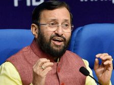 HRD: केंद्रीय विश्वविद्यालयों में फैकल्टी के 5,606 पद खाली, जल्द भरे जाएंगे