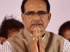 MP Coronavirus News: कोरोना में माता पिता खोने वाले बच्चों को मुफ्त शिक्षा और 5 हजार रुपए हर महीने मिलेंगे