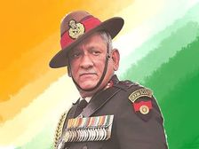 Padma Awards 2022 List PDF Download इन चार को मिला पद्म विभूषण, 17 को पद्म भूषण और 107 को पद्म श्री