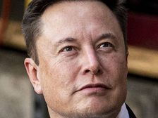 Elon Musk कौन हैं, कैसे तय किया वीडियो गेम से ट्विटर तक का सफर