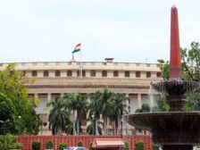 भारतीय राज्यों के मुख्यमंत्री की सूची: जानिए क्या है भारतीय संविधान में मुख्यमंत्री से जुड़े अनुच्छेद