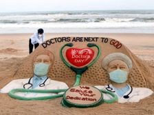  राष्ट्रीय चिकित्सक दिवस: कब और क्यों मनाया जाता है नेशनल डॉक्टर्स डे 