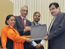 नीति आयोग के नए सीईओ बने परमेश्वरन अय्यर, जानिए इनके बारे में