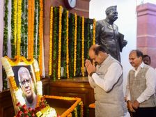 Somnath Chatterjee Autobiography: कौन थे सोमनाथ चेटर्जी जानते हैं उनके जीवन से जुड़ी कुछ खास बातें