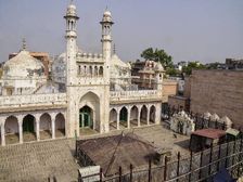 ANJUMAN INTEZAMIA MASJID Case : लंबे समय से चल रहे ज्ञानवापी मस्जिद विवाद की टाइमलाइन, यहां देखें 
