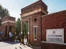 Delhi University Admission 2022: डीयू ने फेस 1 और फेस 2 के पंजीकरण की तिथि आगे बढ़ाई, जाने सही तिथि