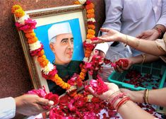 Pandit Jawaharlal Nehru Jayanti 2022: बाल दिवस पर शेयर करें जवाहरलाल नेहरू के अनमोल विचार