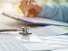 फार्मास्युटिकल मैनेजमेंट में एमबीए कैसे करें, फीस, जॉब, सैलरी और टॉप कॉलेज