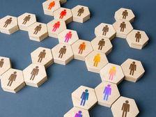 सोशल एंटरप्राइज मैनेजमेंट में पीजी प्रोग्राम कैसे करें, फीस, जॉब, सैलरी और टॉप कॉलेज