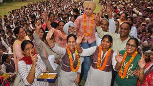 PSEB 12th Result OUT: पंजाब बोर्ड का रिजल्ट 92.47 प्रतिशत, टॉपर सुजान को 500 में से 500 अंक मिले