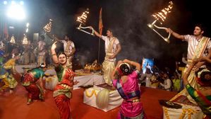 कौन होते हैं हिंदू? क्या है हिंदू की परिभाषा? क्या होता है जब माता-पिता में से कोई एक हिंदू नहीं हो?