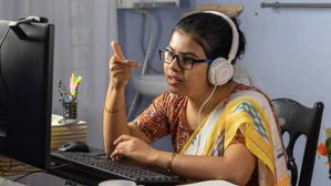 23 सितंबर को क्यों मनाया जाता है अंतर्राष्ट्रीय सांकेतिक भाषा दिवस 2023, जानें थीम, महत्व और इतिहास