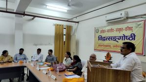 लखनऊ के अखिल भारतीय संस्कृत परिषद् देववाणी भवन अलीगंज में आयोजित किया गया संस्कृत दिवस समारोह