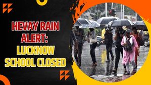 सीतापुर समेत कई जिलों में स्कूल बंद, जानें कब खुलेंगे यूपी में स्कूल| UP Rain Update