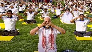 Yoga Day 2024: कक्षा छठी के छात्र कैसे लिखें योग पर निबंध? यहां देखें डेमो...