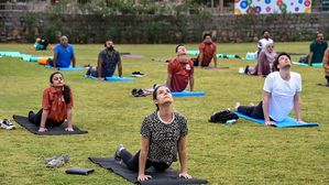 Yoga Day Theme: अंतर्राष्ट्रीय योग दिवस 2024 की थीम क्या है? यहां देखें डेट व अन्य डिटेल्स