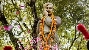 चंद्रशेखर आज़ाद की जयंती पर जानिए उनकी शिक्षा, हत्याकांड और विचारधारा के बारे में