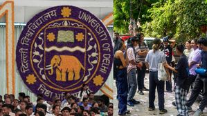 दिल्ली यूनिवर्सिटी ने जारी किया एकेडमिक कैलेंडर 2024-25, यहां देखें आवश्यक डिटेल्स