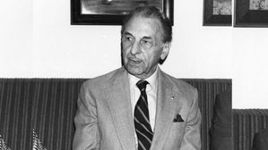 कितने पढ़ें-लिखे थे जे.आर.डी टाटा? जानिए उनकी शिक्षा और उपलब्धियों के बारे में 