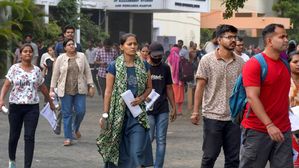 दिल्ली में IAS कोचिंग सेंटरों की फीस और सिविल सेवा अभ्यर्थियों के वार्षिक खर्च