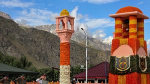 विजय दिवस और कारगिल विजय दिवस में क्या अंतर है? यहां जानें इन दोनों दिनों के बारे में