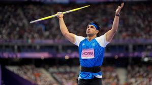 Olympics 2024: नीरज चोपड़ा ने जीता पेरिस ओलंपिक में भारत के लिए पहला सिल्वर मेडल