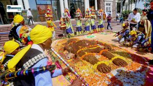 Govardhan Puja 2024: कब और क्यों की जाती है गोवर्धन पूजा? जानें कैसे हुई इस पर्व की शुरुआत