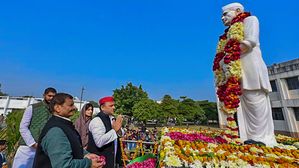 हर छात्र को अवश्य पढ़ने चाहिए पूर्व पीएम Chaudhary Charan Singh के अनमोल विचार