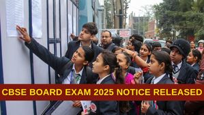 CBSE Board Exam 2025: परीक्षा हॉल में ले गए ये वस्तुएं तो परीक्षा कर दी जाएगी रद्द, जानें क्या ले जा सकते हैं?