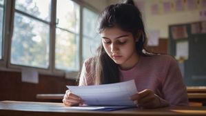 CBSE Class 12 Exam 2025: लास्ट मिनट सीबीएसई कक्षा 12वीं गणित की तैयारी! जानें जरूरी टिप्स यहां