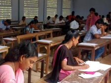 சிவில் சர்வீஸ் கனவு நனவாக தேவையான தகுதிகள் இவைதான்!