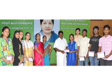 எம்.பி.பி.எஸ், பிடிஎஸ் சேர்க்கை... மாணவ, மாணவிகளுக்கு விடிய விடிய சேர்க்கைக் கடிதம் விநியோகம்!