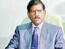 இந்த ஆண்டு முதல் 2 ஆண்டு பி.எட். படிப்பு: நீதிமன்ற உத்தரவுக்காக காத்திருக்கும் கல்லூரிகள்!