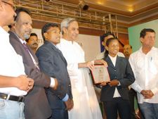 கல்வியில் சாதனை புரியும் சமந்தா... இது ஒடிஸா சமந்தா!