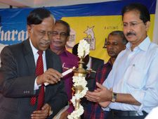 மீண்டும் கலை, அறிவியல் படிப்புகளுக்கு மவுசு! - துணைவேந்தர் பொன்னவைக்கோ