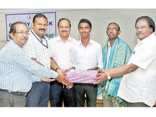 உறுதி கொண்ட நெஞ்சினாய்...கல்லீரல் மாற்று அறுவை சிகிச்சைக்குப் பின் எம்.பி.பி.எஸ்.சேர்ந்த மாணவர்!!