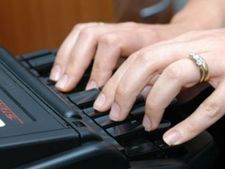 1,064 ஸ்டெனோகிராபர் வேலைவாய்ப்பு: எஸ்எஸ்சி அழைக்கிறது!!