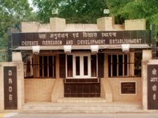 பாதுகாப்புத் துறையில் நிறுவனத்தில் இளநிலை ஆராய்ச்சி பணி!