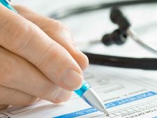 கொடுமையிலும் கொடுமை... 201 பிஎச்.டி மாணவர்கள் பியூன் வேலைக்கு விண்ணப்பம்!!