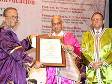 இஸ்ரோ தலைவர், யோகா குருவுக்கு டாக்டர் பட்டம் கேஐஐடி பல்கலை. கௌரவம்