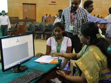 மாணவர்கள் கவுன்சிலிங் முறை: பல்கலை.களுக்கு யுஜிசி புதிய உத்தரவு!!