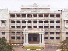 நீங்கள் என்ஜினீயரா...? உங்களுக்கு கர்நாடகாவில் வேலை இருக்கு...!!