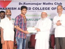 சீயோன் மெட்ரிக் பள்ளி மாணவனுக்கு இளம் ராமானுஜர் விருது